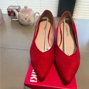 Chic Red Suede Pointed Toe kitten heels Isadora